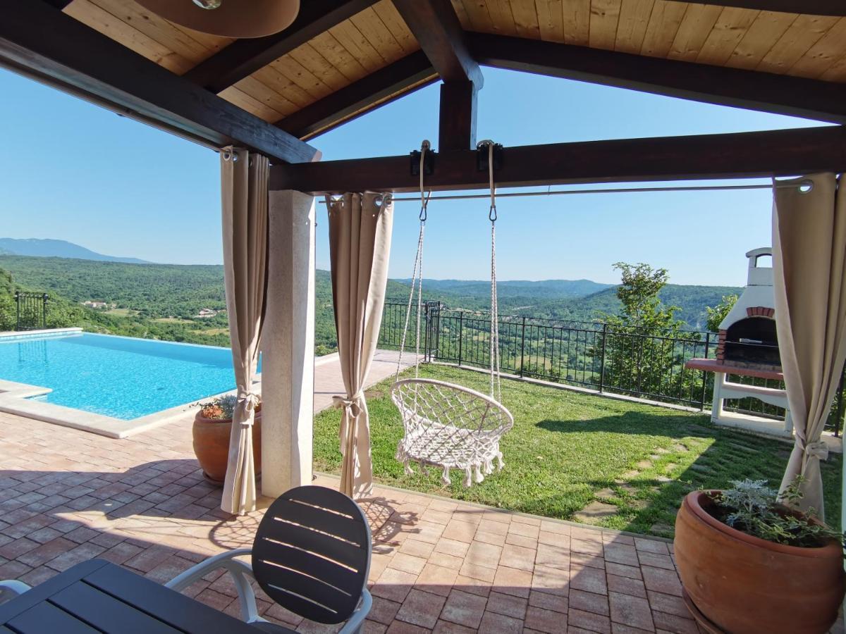 Home Andrea With Infinity Salty Pool Roč Esterno foto