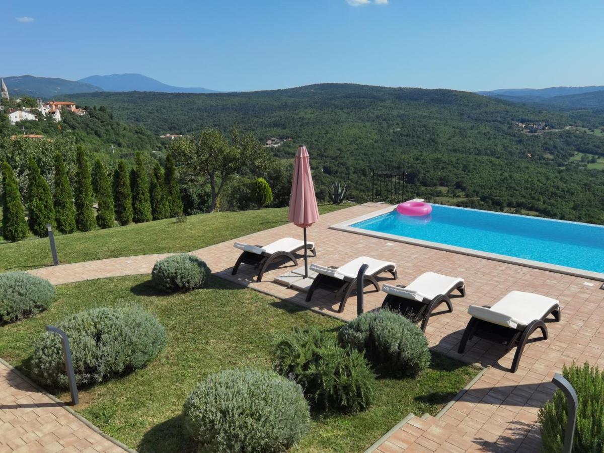 Home Andrea With Infinity Salty Pool Roč Esterno foto