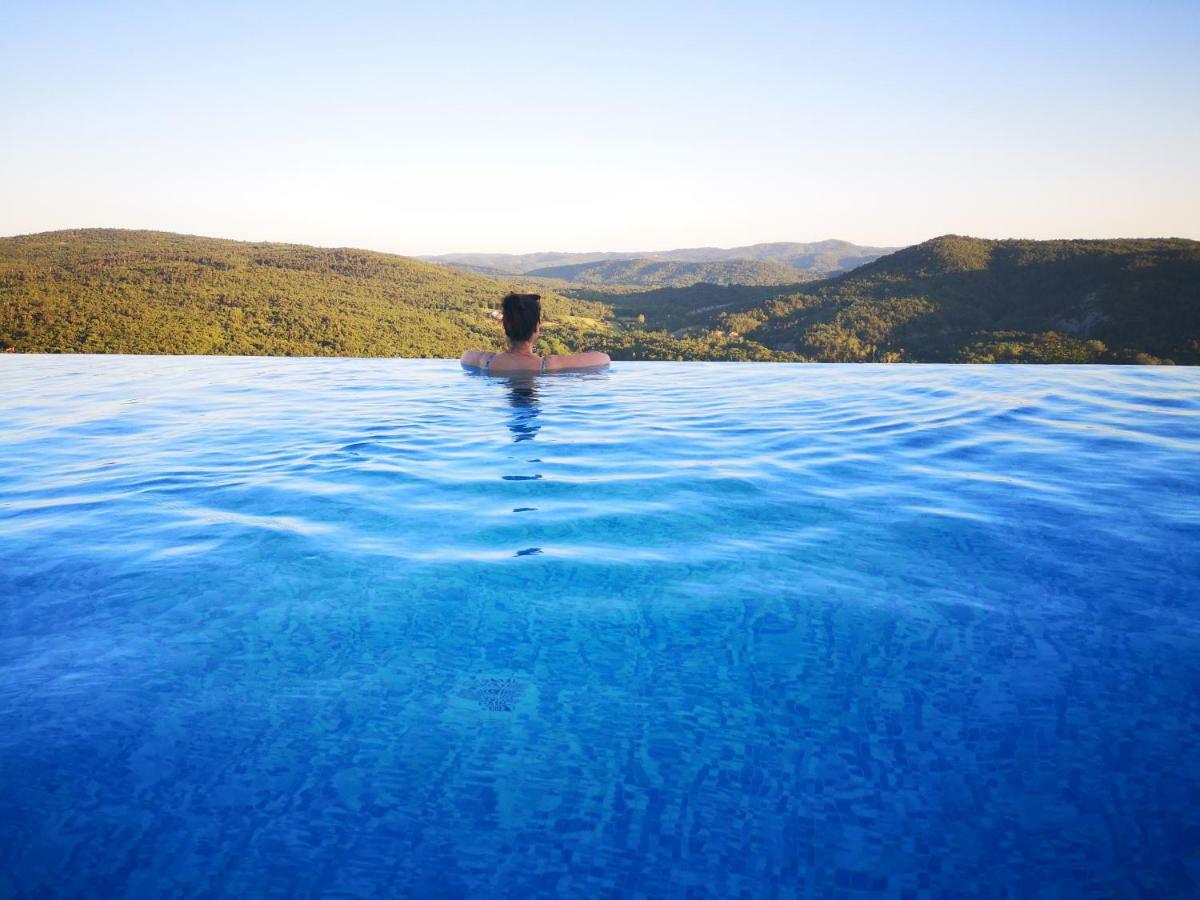 Home Andrea With Infinity Salty Pool Roč Esterno foto