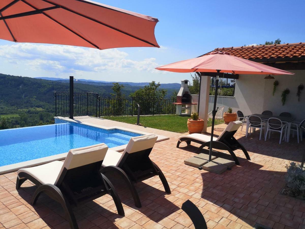 Home Andrea With Infinity Salty Pool Roč Esterno foto